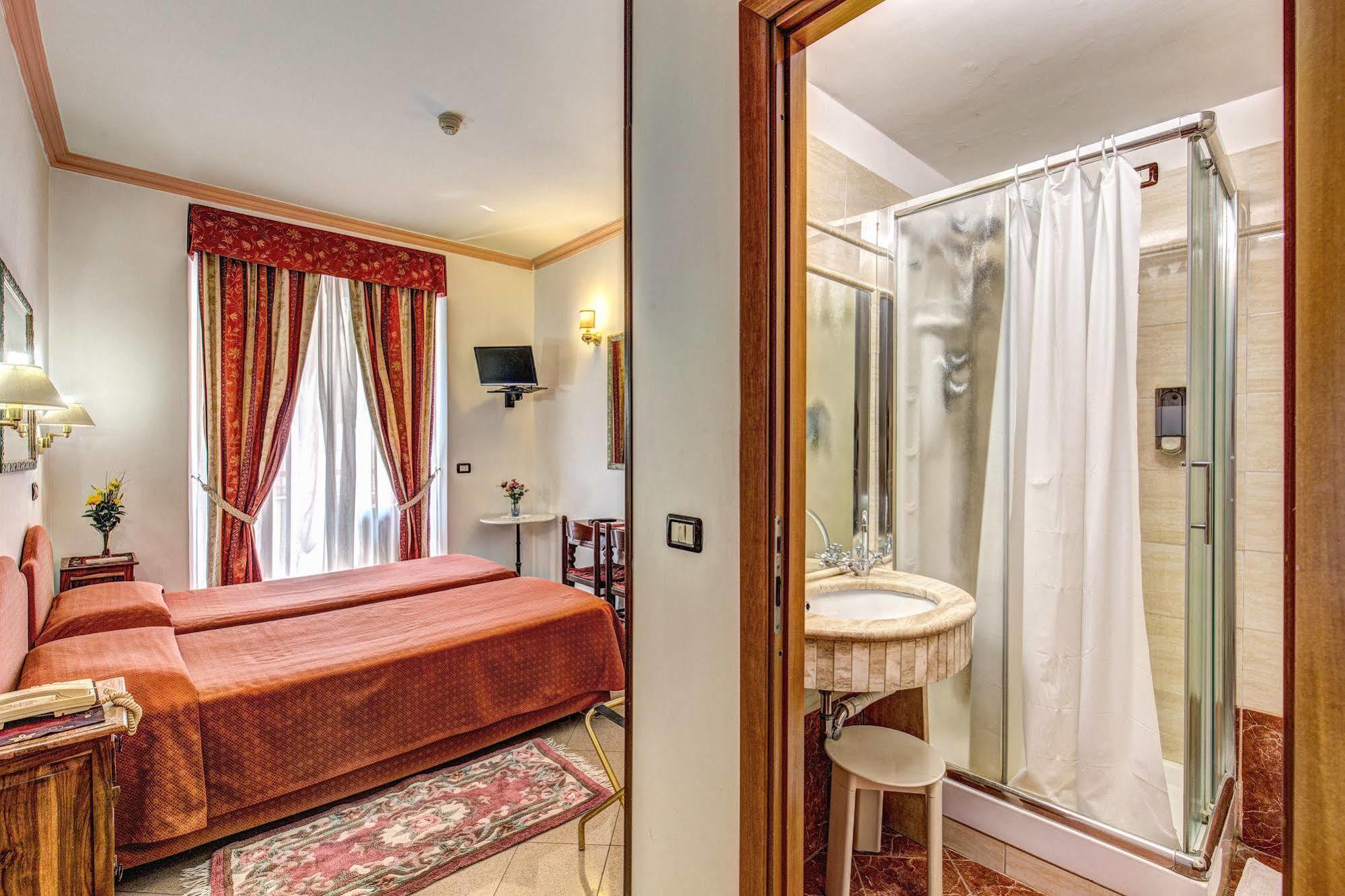 Hotel Giuliana Rome Bagian luar foto
