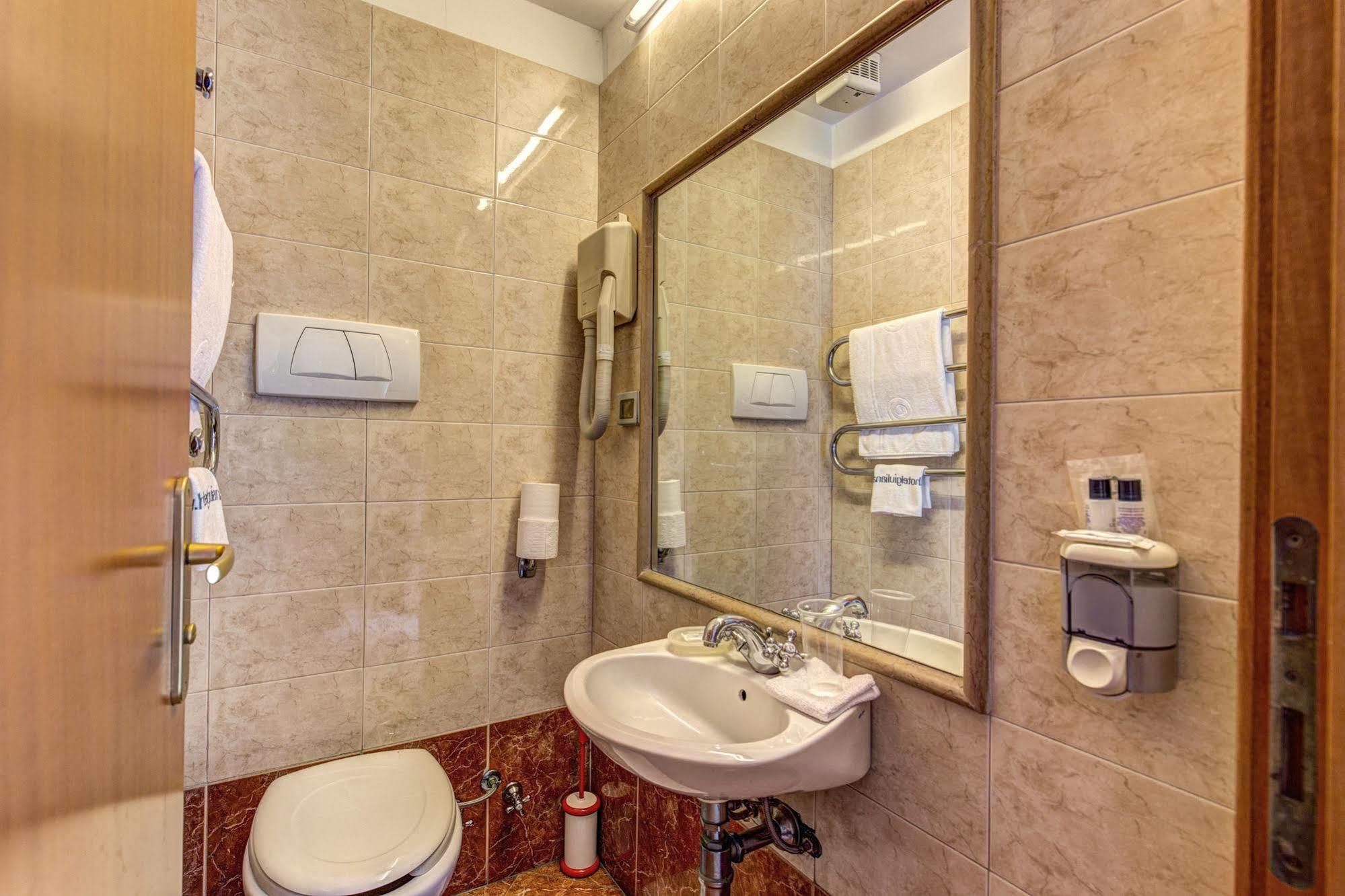 Hotel Giuliana Rome Bagian luar foto