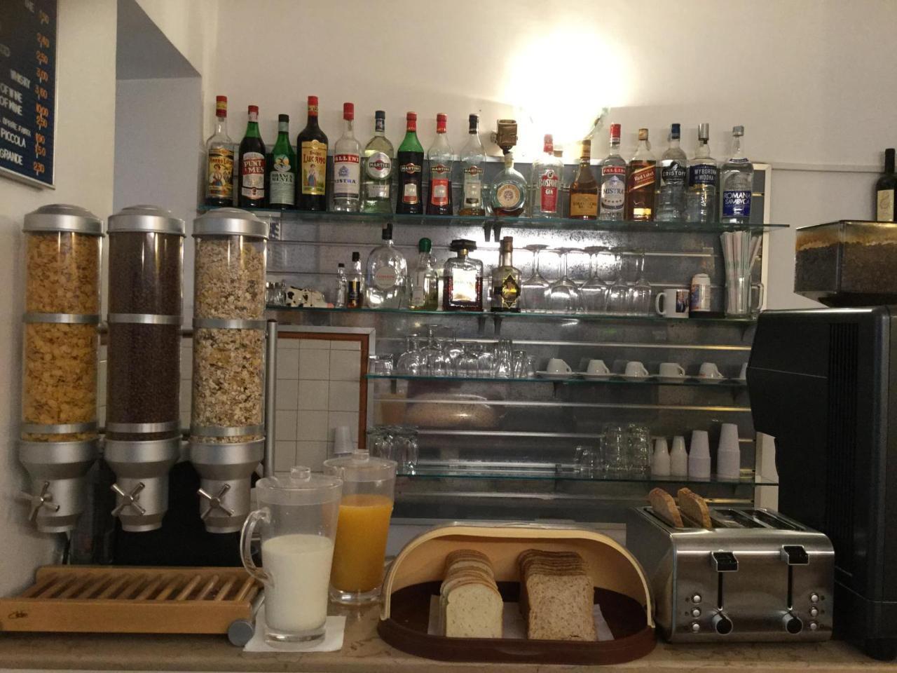 Hotel Giuliana Rome Bagian luar foto